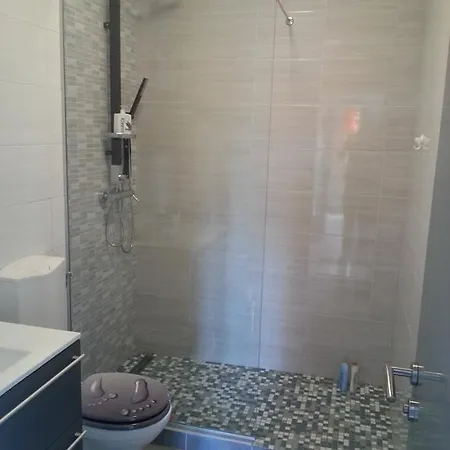 Apartman Tara *